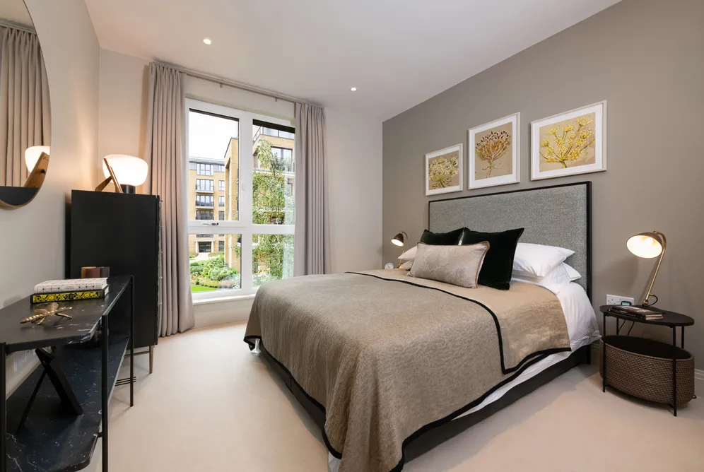 Broom Road, Teddington, TW11 photo 4