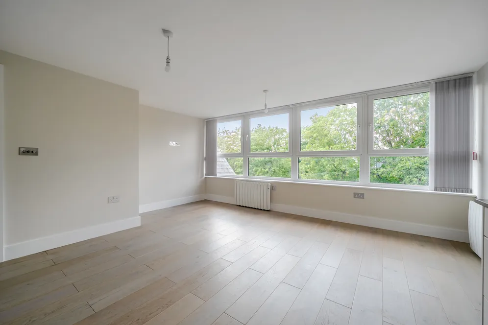 Furlong Road, Bourne End, SL8 photo 6