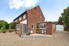 Linton Garth, Cherry Burton, Beverley