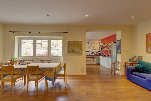 The Buttlands, Norfolk, NR23 photo 9