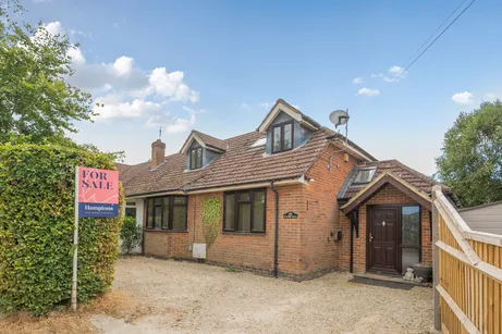 Bank Road, Penn, HP10