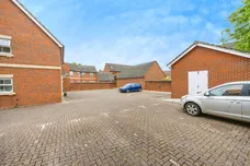 Alder Road, Weston Turville, Aylesbury