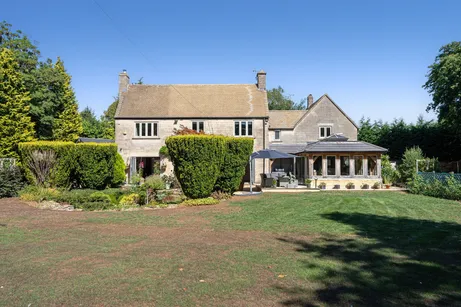 Private Road, Stroud, GL5