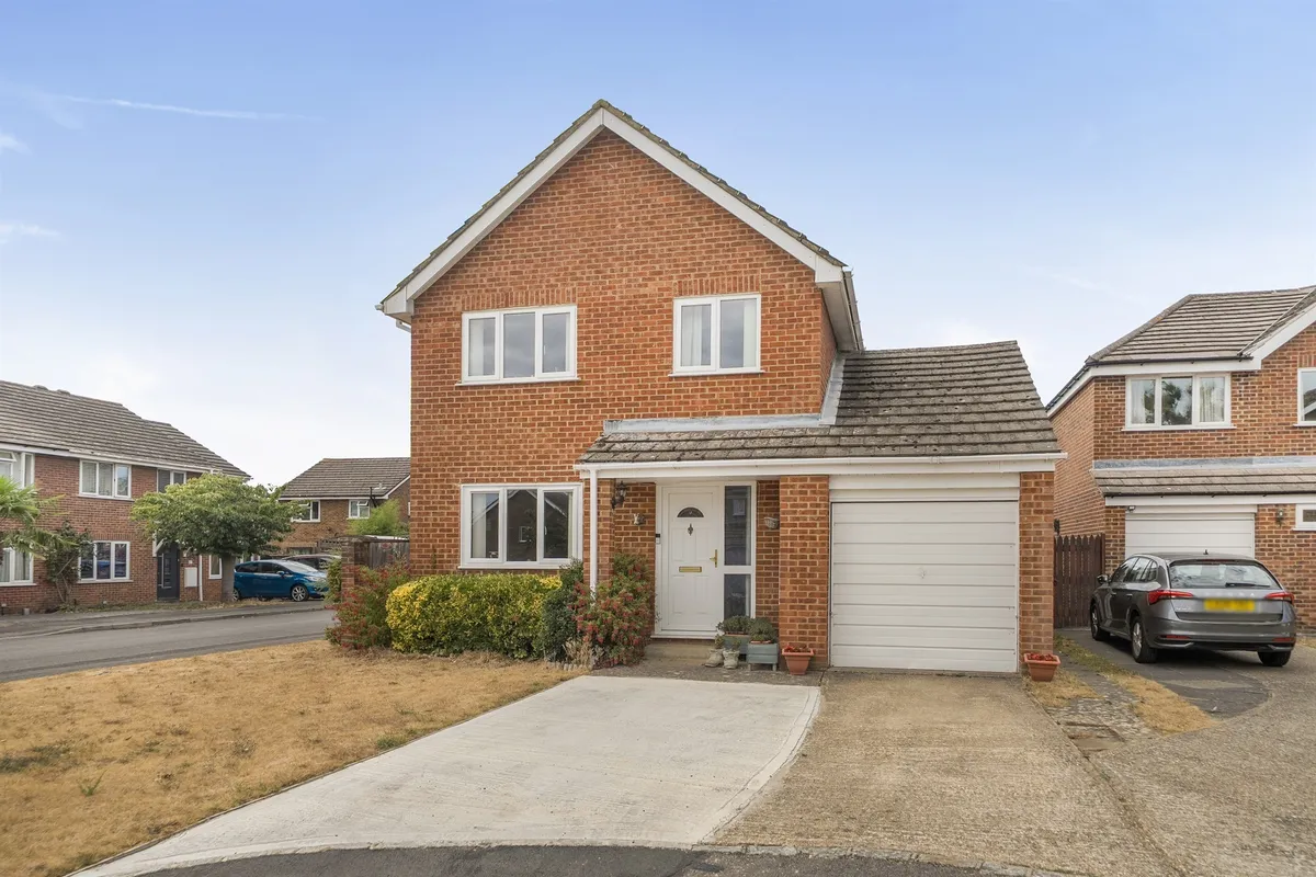 Bissley Drive, Maidenhead