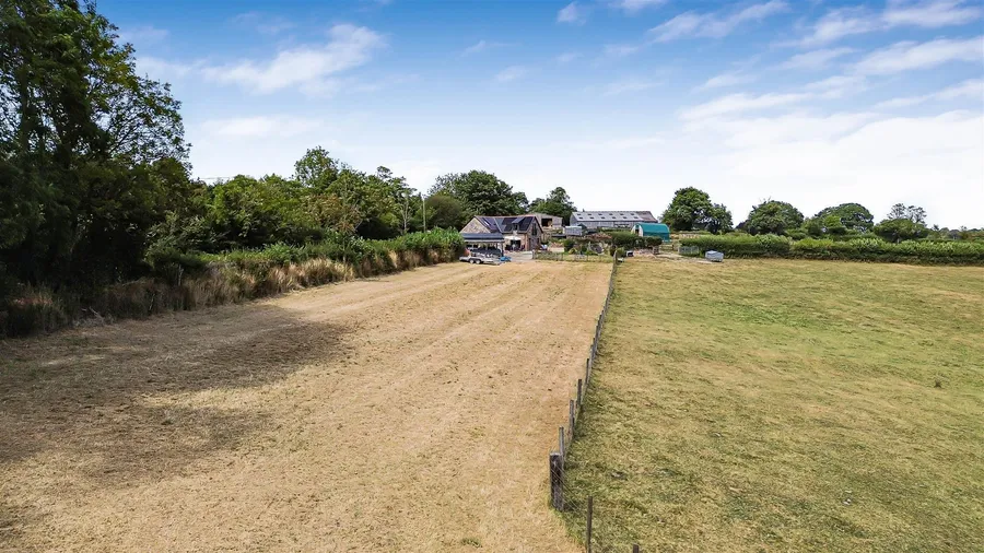 Property Image 37