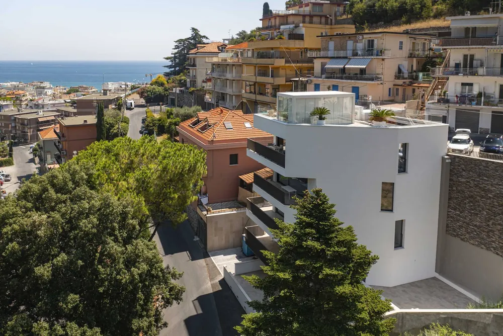 Video tour for Via Luigi Borri, Alassio, Liguria