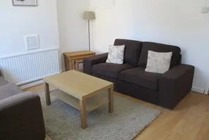 Main property image