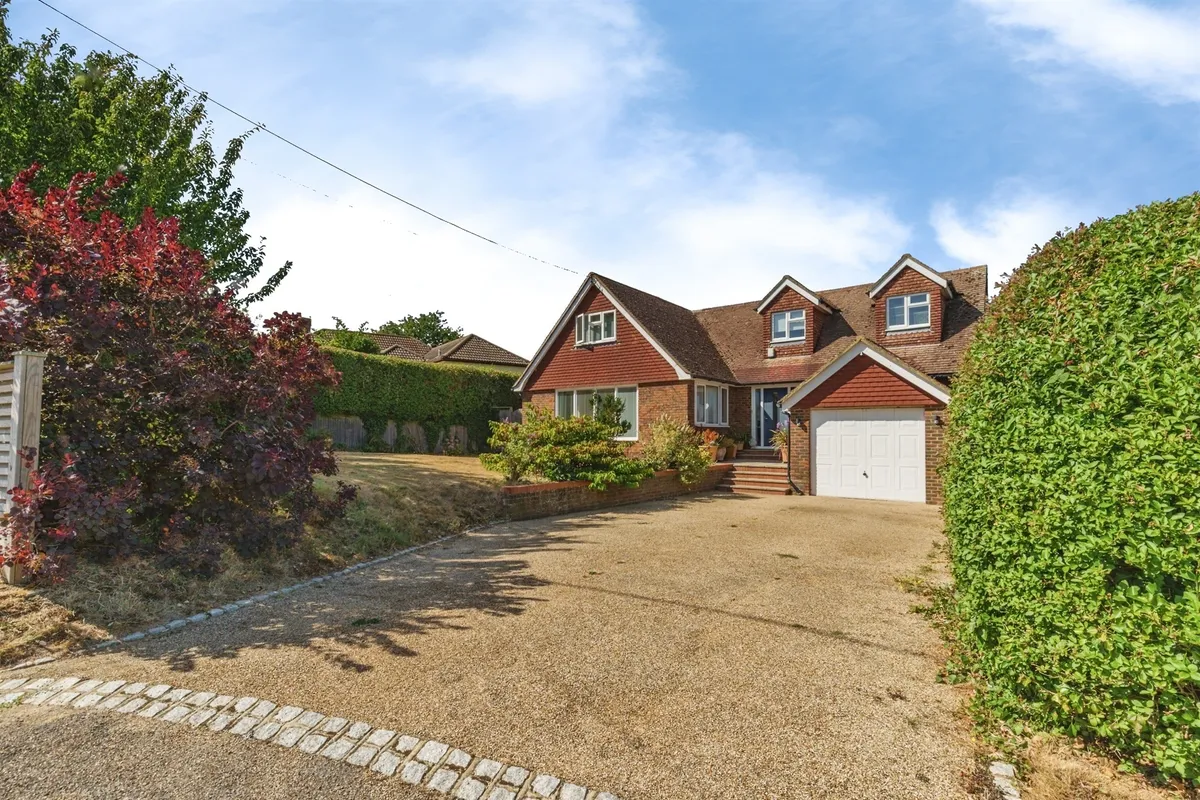 Commanders Walk, Fairlight, Hastings