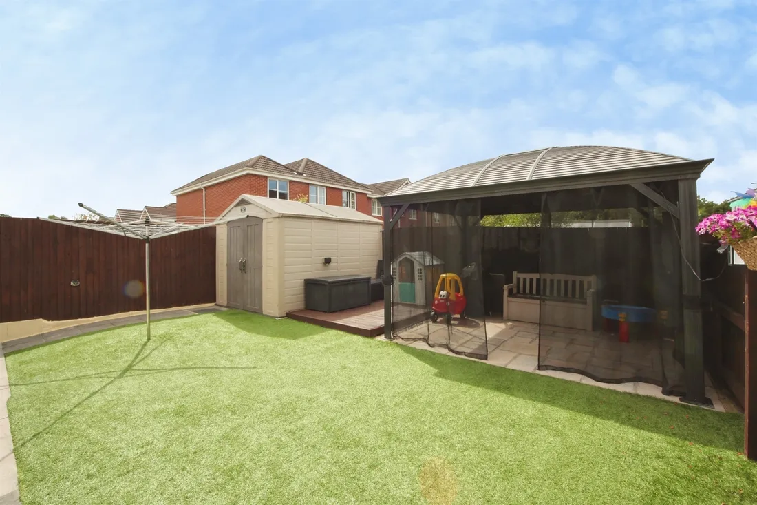 Property photo 25
