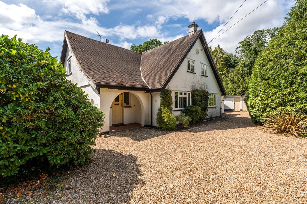 Riverside Road, West Moors, Ferndown, Dorset, BH22 Image 1