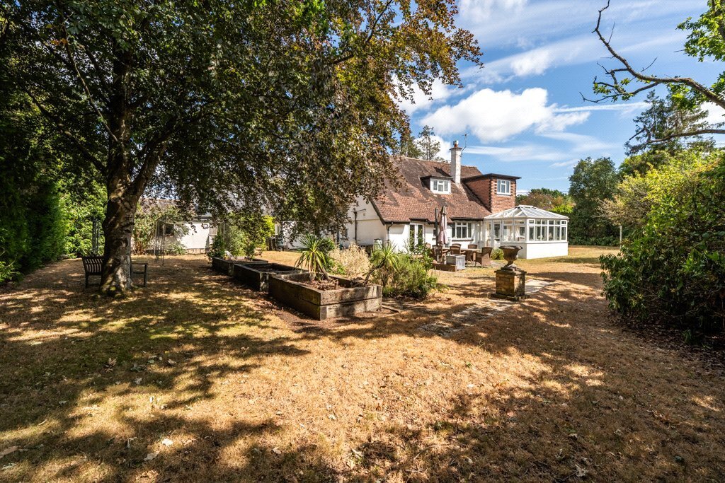 Riverside Road, West Moors, Ferndown, Dorset, BH22 Image 26