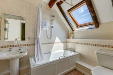 Langley, Stratford-Upon-Avon, CV37 photo 24