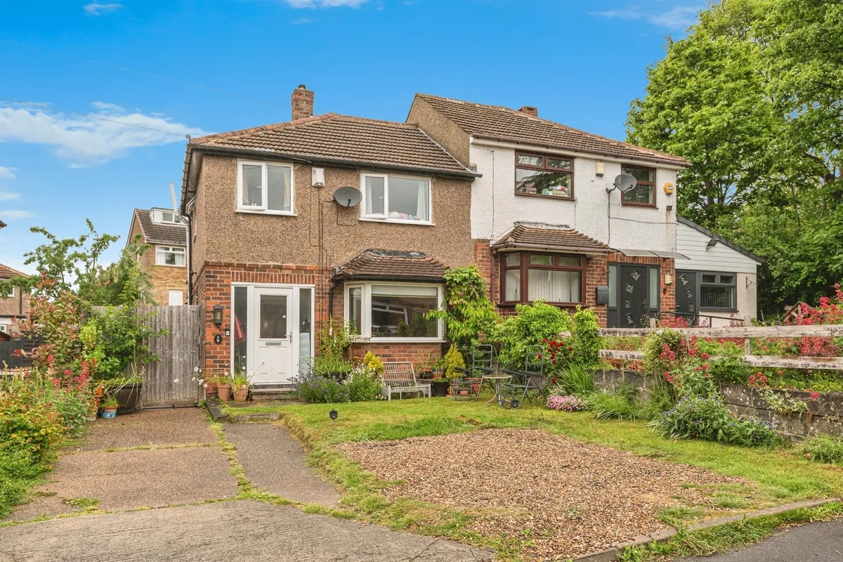 Grosvenor Avenue, Lepton, Huddersfield
