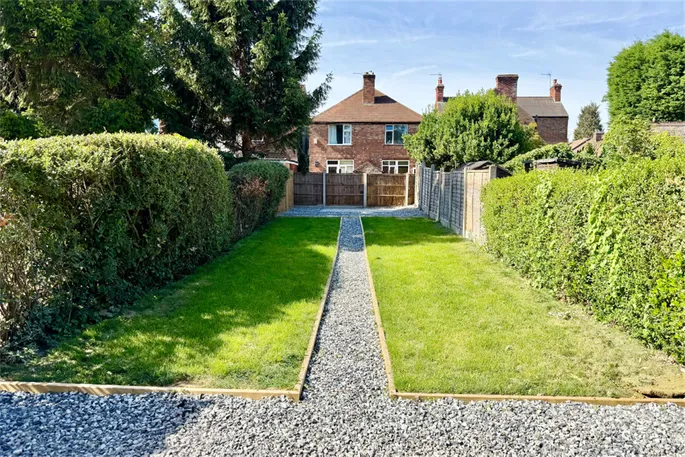 Property carousel image 34
