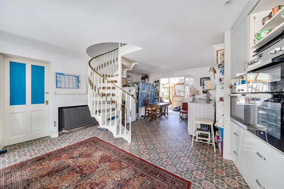 Bishopton Lane, Stratford-Upon-Avon, CV37 photo 15