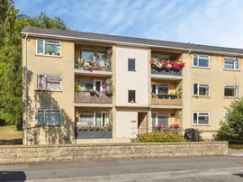 Jesse Hughes Court, Bath thumb 3