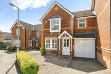 Jay Close, Lower Earley, Reading