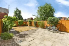 Jay Close, Lower Earley, Reading