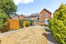Jay Close, Lower Earley, Reading
