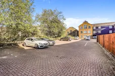 Fourdrinier Way, HEMEL HEMPSTEAD