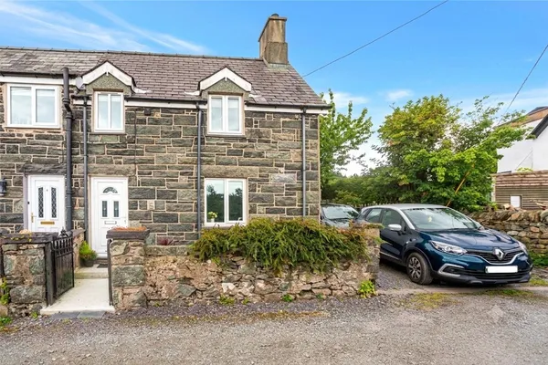 Pen Y Ffriddoedd, Tregarth, Bangor, Gwynedd, LL57