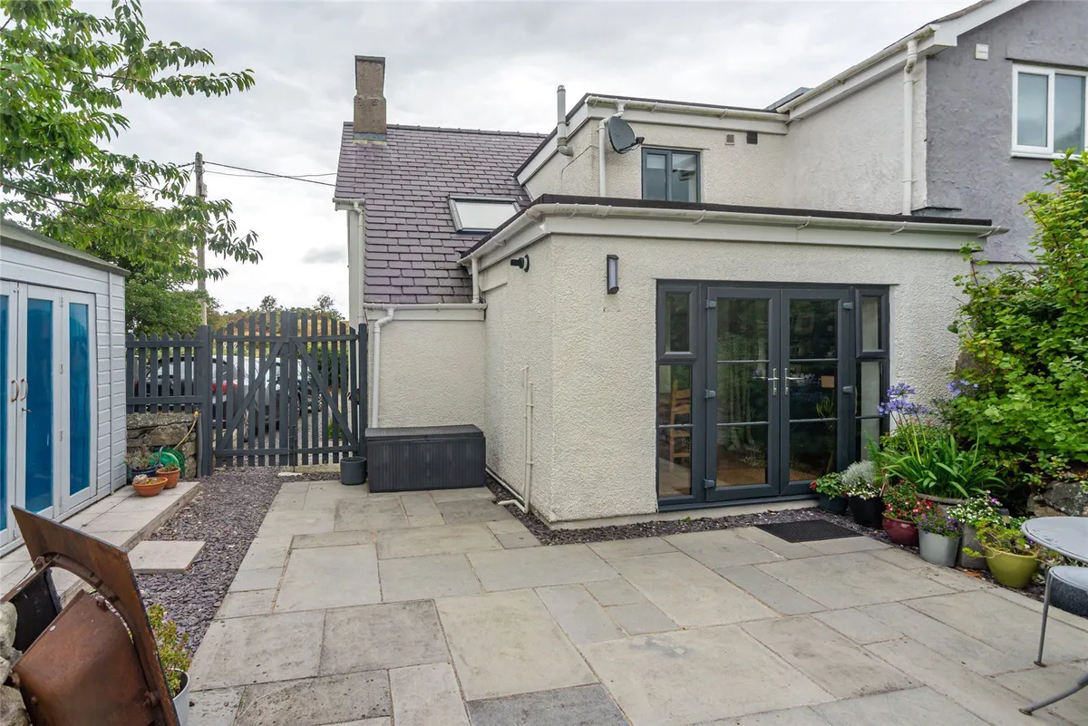 Pen Y Ffriddoedd, Tregarth, Bangor, Gwynedd, LL57