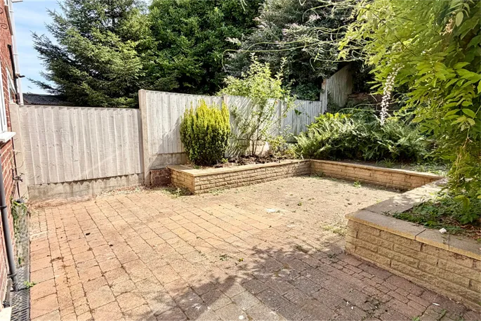 Property carousel image 14