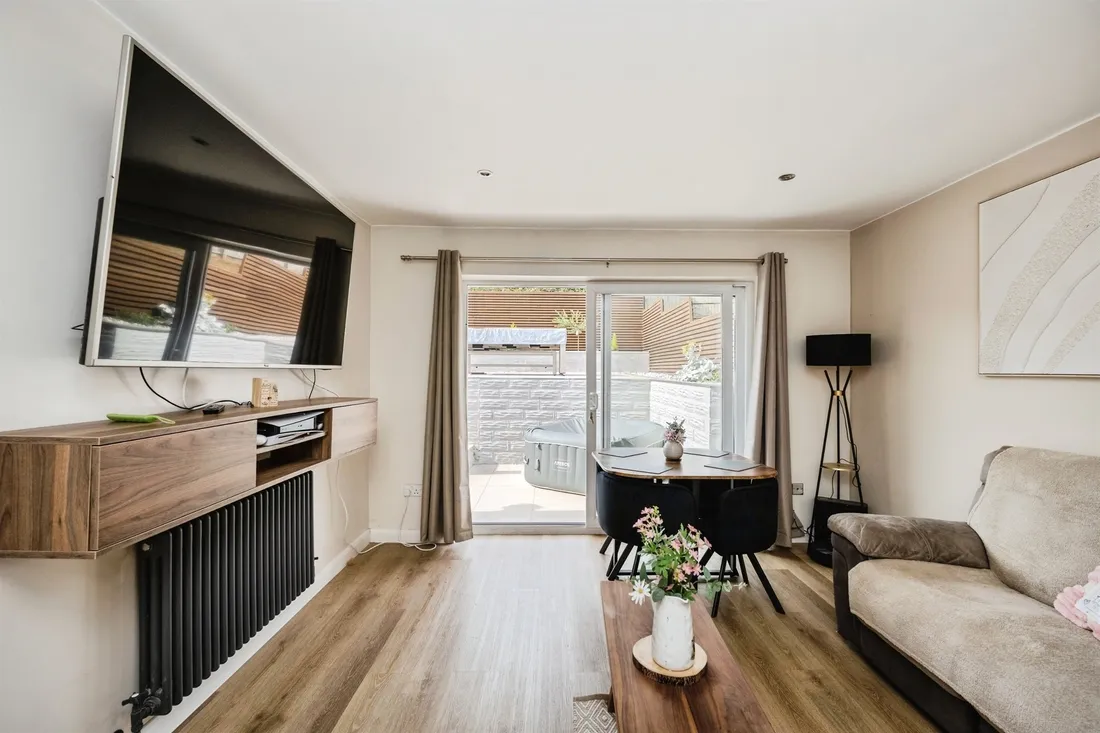 Property photo 12