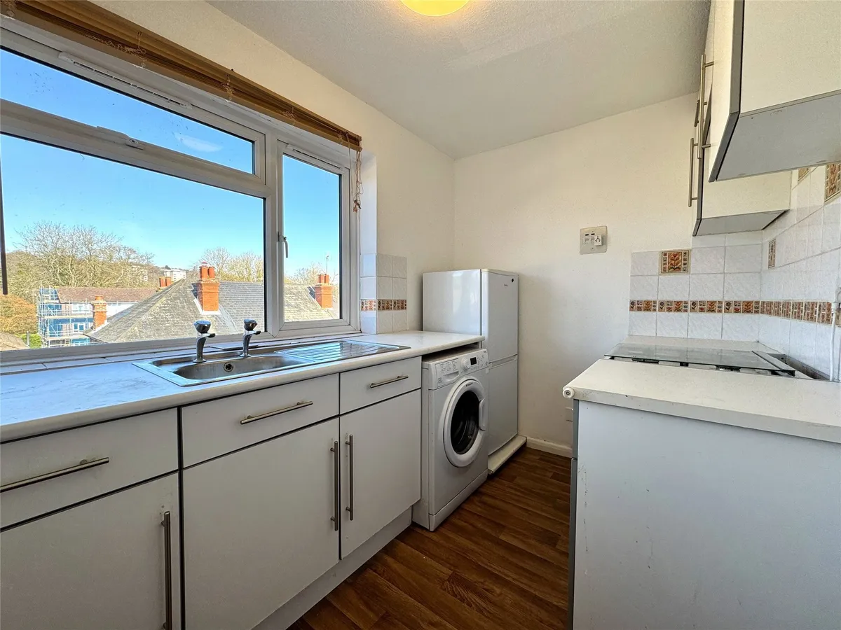 Holmesdale Road, North Holmwood, Surrey, RH5