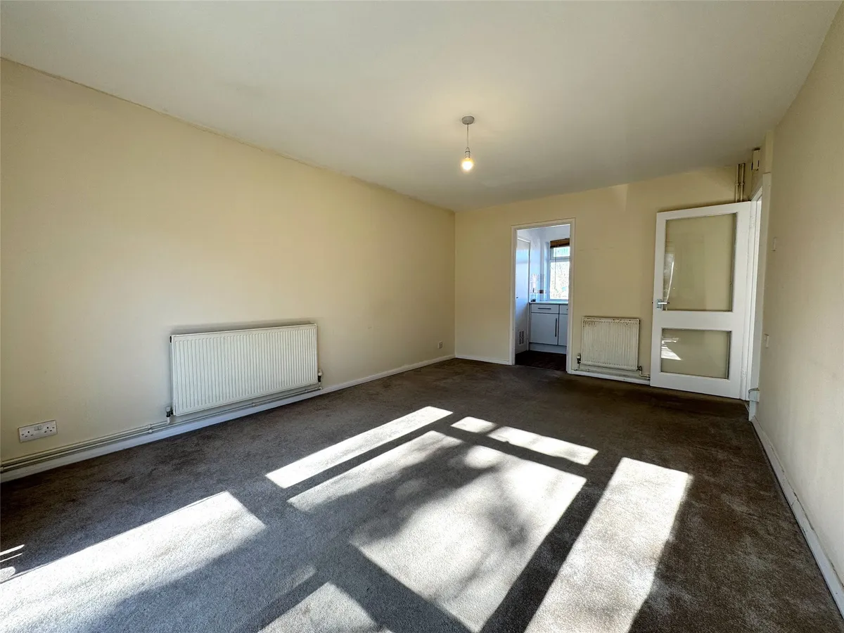 Holmesdale Road, North Holmwood, Surrey, RH5