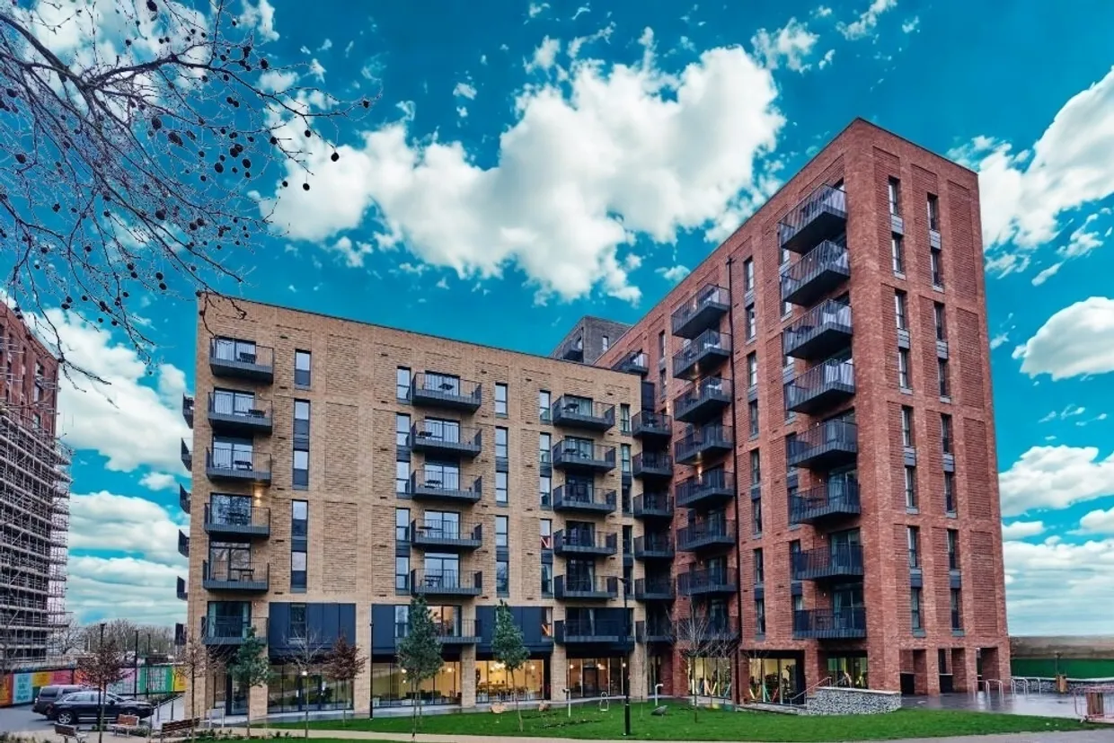 2 Barking Wharf Square Barking IG11 photo 1
