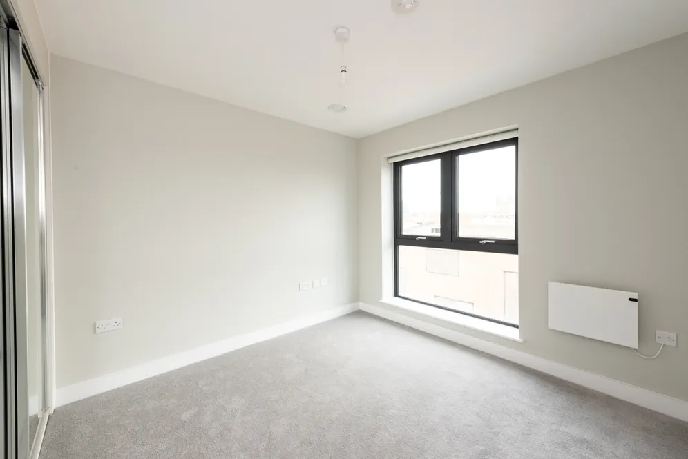 11 Market Street Newbury RG14 photo 2
