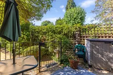 Blagdens Lane Southgate N14 photo 19