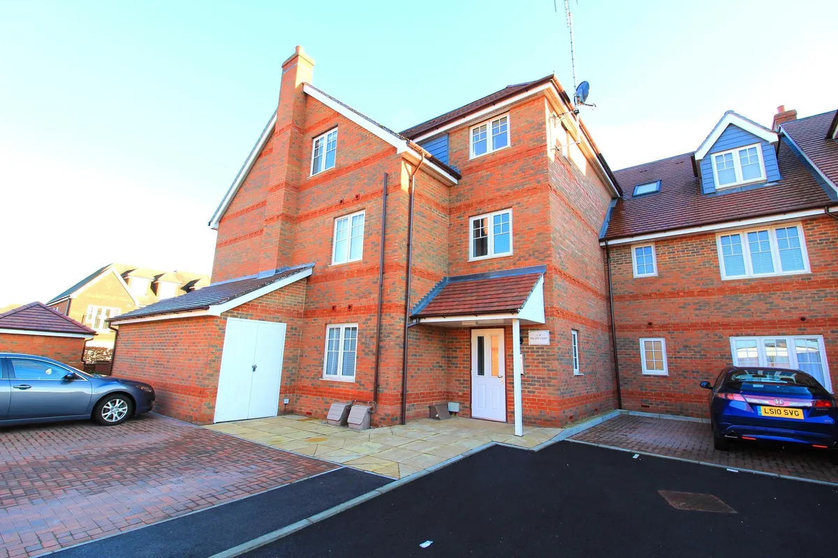 110 Larchfield Road, MAIDENHEAD