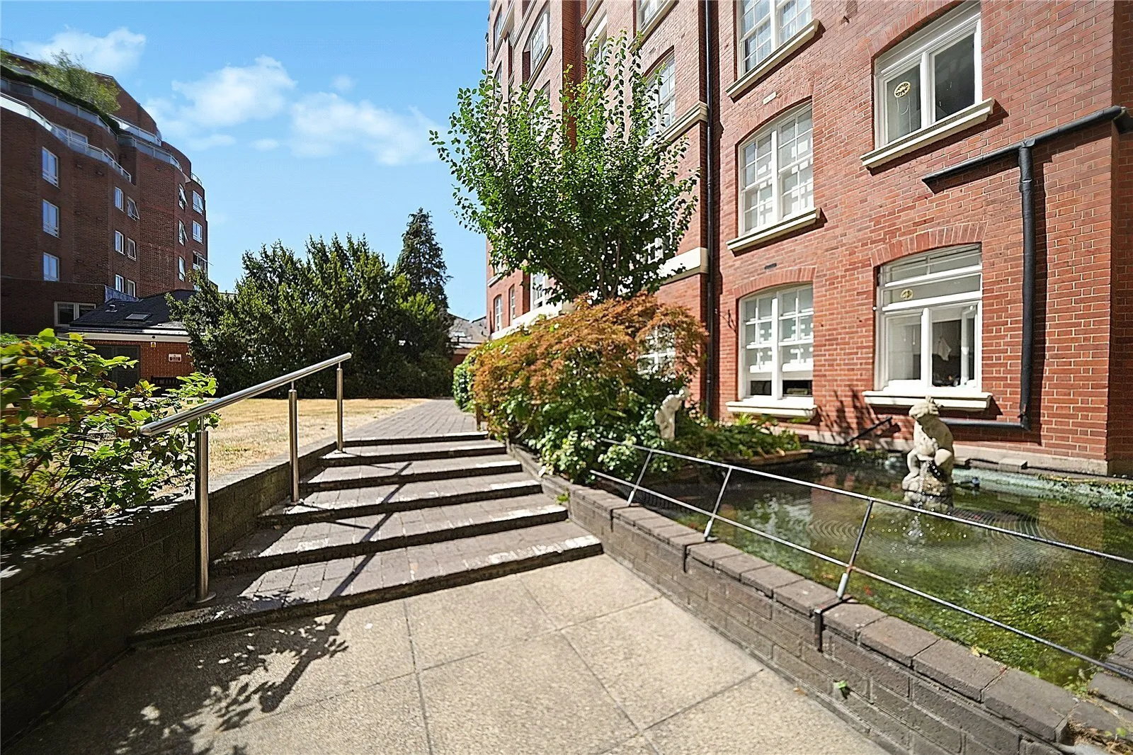 Grove End Road, St. John's Wood, London, NW8