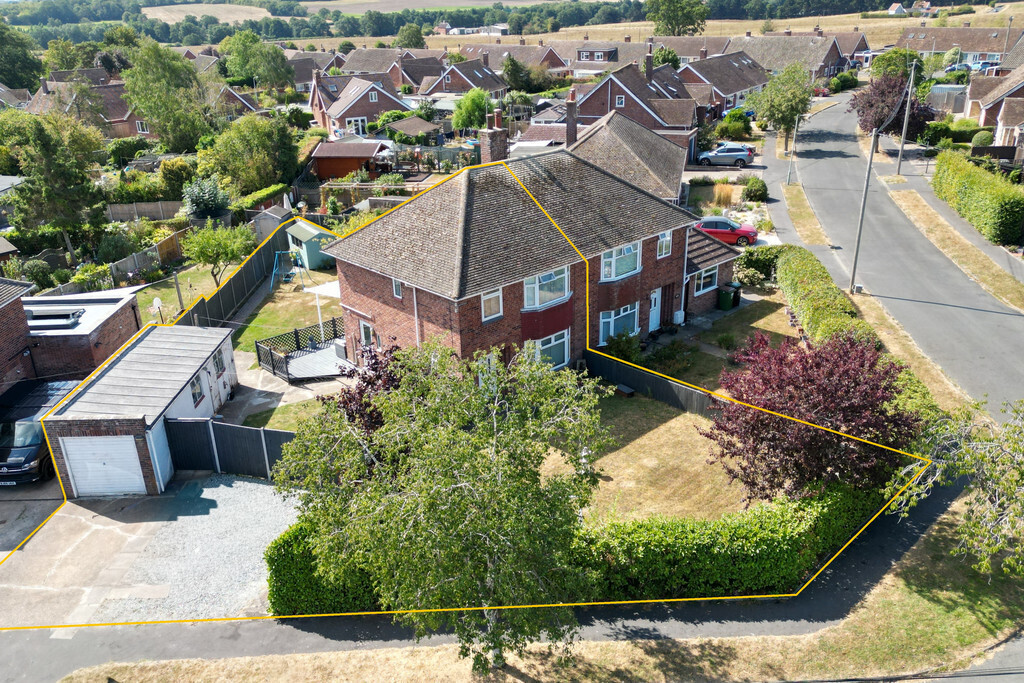 Queens Drive, Halesworth Image 17