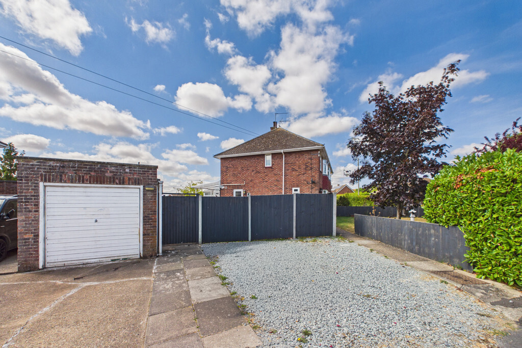 Queens Drive, Halesworth Image 18