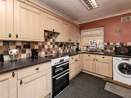 Springfield Close, Barlby, Selby thumb 3