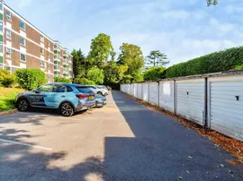 Elm Close, Southampton thumb 2