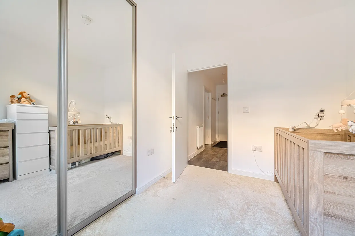 15 Dollis Valley Drive, Barnet, EN5 photo 6