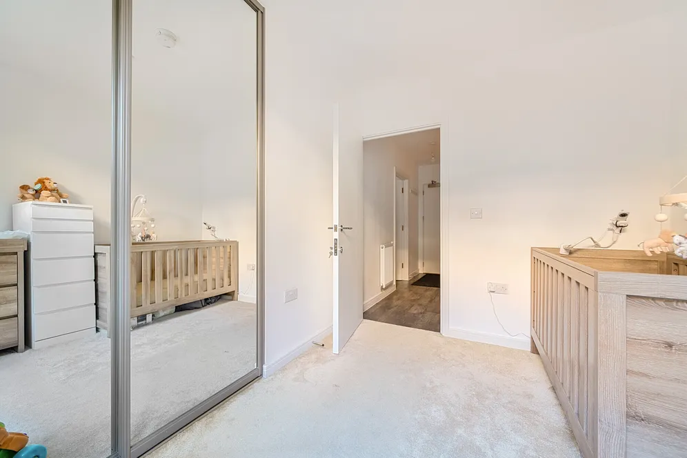 15 Dollis Valley Drive, Barnet, EN5 photo 6