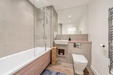 15 Dollis Valley Drive, Barnet, EN5 photo 7
