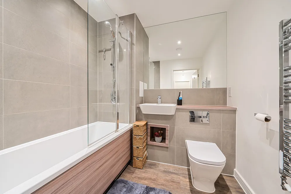 15 Dollis Valley Drive, Barnet, EN5 photo 7
