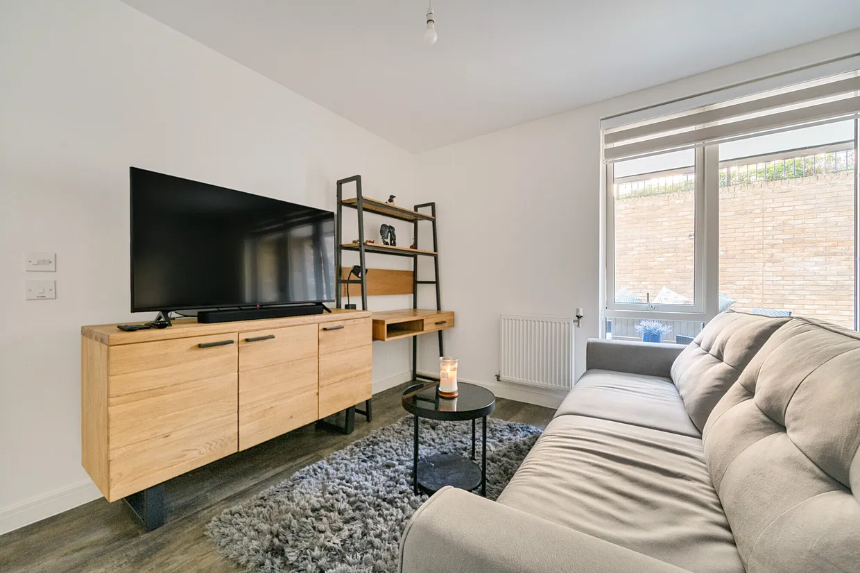 15 Dollis Valley Drive, Barnet, EN5 photo 11