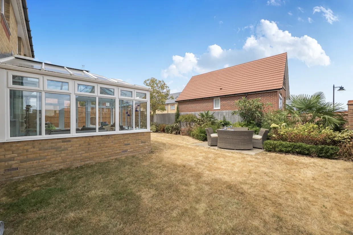 Adames Field, Chichester, PO19 photo 18