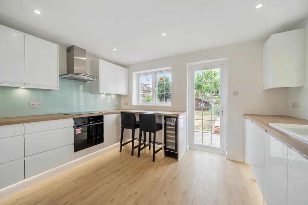 Prince Andrew Road, Maidenhead, SL6 photo 2