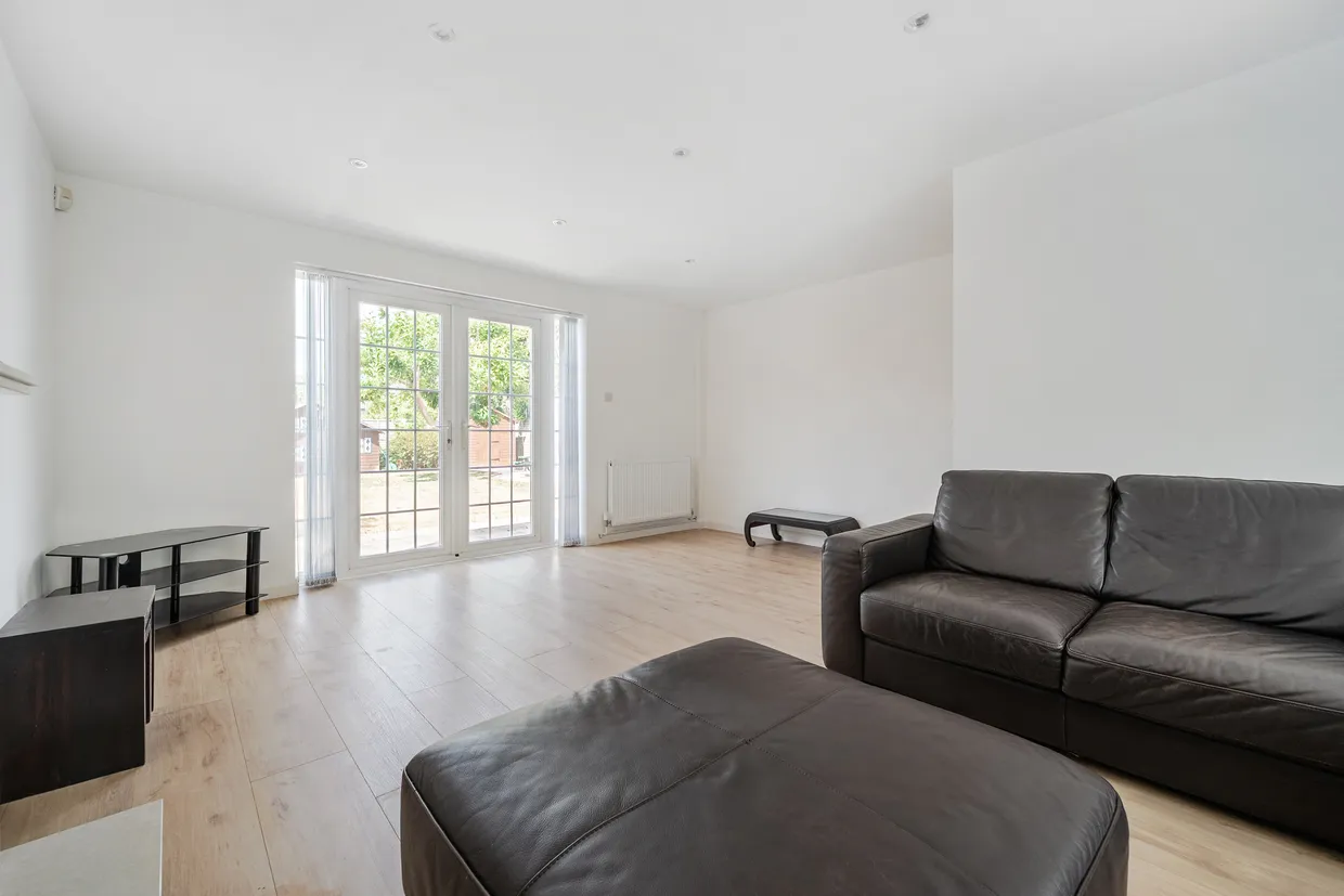 Prince Andrew Road, Maidenhead, SL6 photo 4