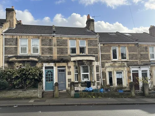 Coronation Avenue, Bathphoto