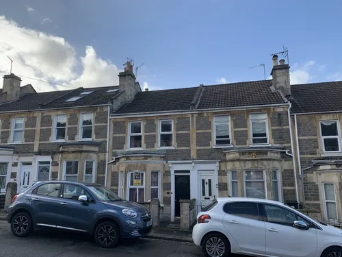 Coronation Avenue, Bathphoto