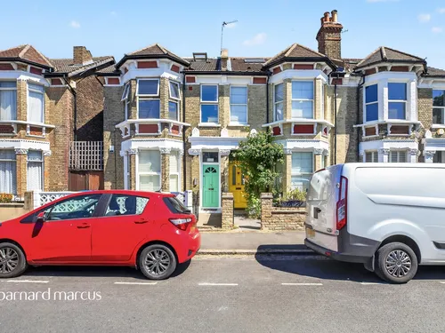 Muschamp Road, Londonphoto